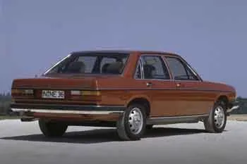 Audi 100 L 5E – fotka 2