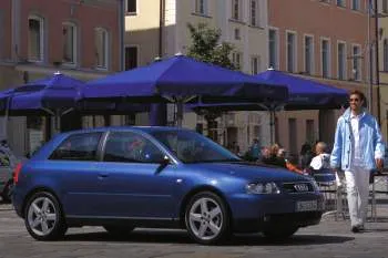 Audi A3 1.9 TDI 130hp Ambition trojdverový hatchback – fotka 6