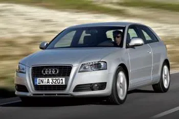 Audi A3 1.6 Ambiente – fotka 5