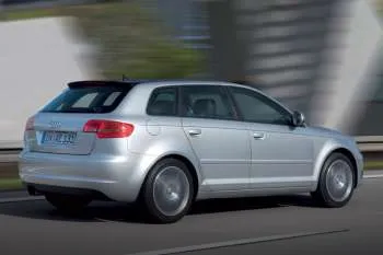 Audi A3 Sportback (2008 – 2013) – fotka 6