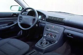 Audi A4 2.6 Quattro – fotka 4
