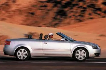 Audi A4 Cabriolet 2.4 5V – fotka 4