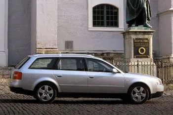 Audi A6 Avant 2.0 5V – fotka 3
