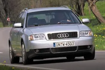 Audi A6 Avant 2.0 5V – fotka 4