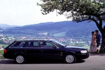Audi A6 Avant (1994 – 1997) – fotka 3