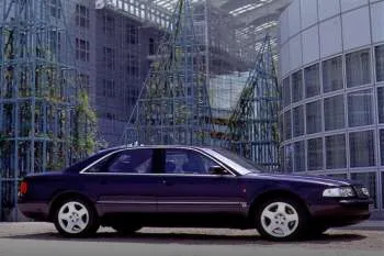 Audi A8 4.2 Quattro – fotka 3