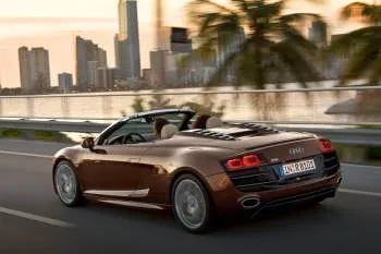 Audi R8 Spyder (2010 – 2012) – fotka 8