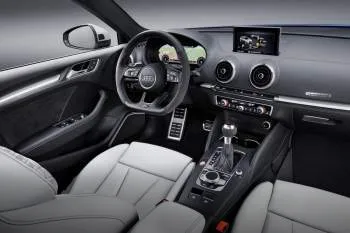 Audi RS3 Limousine (2017 – 2020) – fotka 11