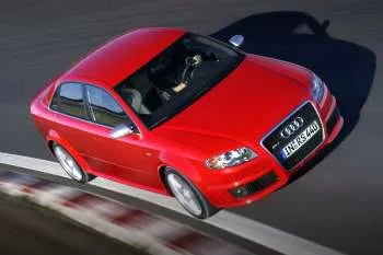 Audi RS4 (2005 – 2007) – fotka 12