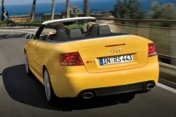 Audi RS4 Cabriolet (2006 – 2008) – fotka 4