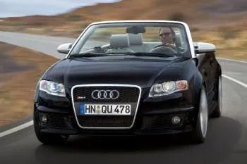 Audi RS4 Cabriolet (2006 – 2008) – fotka 5