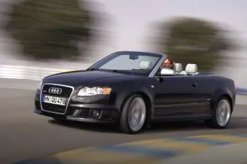 Audi RS4 Cabriolet (2006 – 2008) – fotka 7