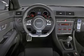 Audi RS4 Cabriolet (2006 – 2008) – fotka 10
