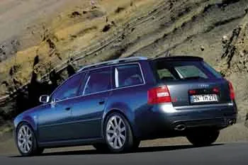 Audi RS6 Avant (2002 – 2004) – fotka 12