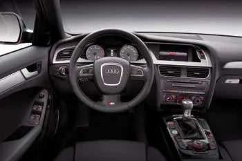 Audi S4 Avant 3.0 TFSI quattro – fotka 8