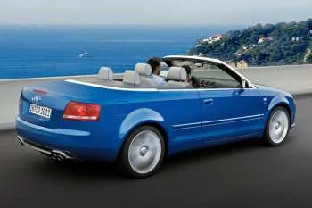 Audi S4 Cabriolet (2005 – 2008) – fotka 9