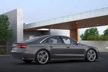Audi S8 (2014 – 2017) – fotka 22
