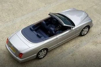 Bentley Azure (2006 – 2011) – fotka 6