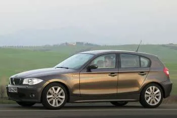 BMW 120i Executive – fotka 8