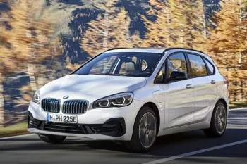 BMW 2-series Active Tourer (od 2018) – fotka 11