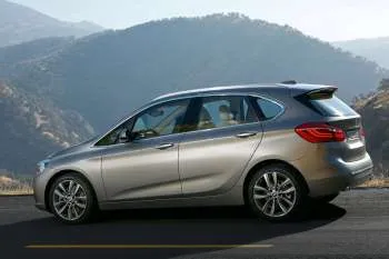 BMW 216i Active Tourer – fotka 7