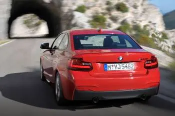BMW 2-series Coupe (2014 – 2017) – fotka 9