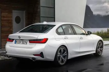 BMW 3-series (od 2019) – fotka 12