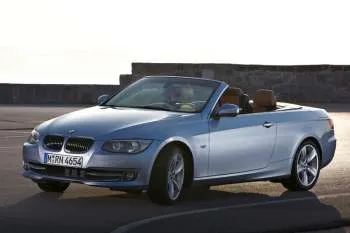 BMW 320d Cabrio – fotka 4