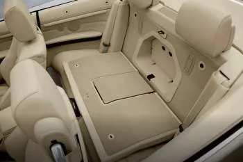 BMW 330d Cabrio Executive – fotka 7