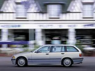 BMW 316i touring – fotka 2