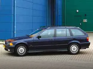 BMW 316i touring – fotka 3