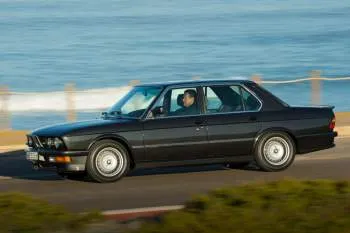 BMW 525i – fotka 3