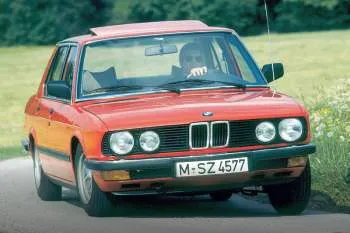 BMW 525i – fotka 6