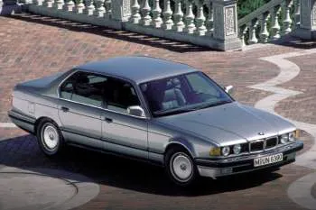 BMW 7-series (1986 – 1994) – fotka 3