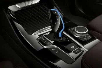 BMW iX3 (od 2020) – fotka 22