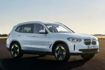 BMW iX3 (od 2020) – fotka 23