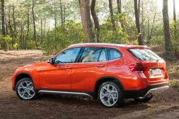 BMW X1 sDrive16d Business+ – fotka 2