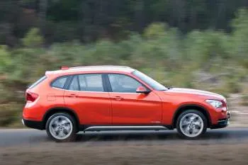BMW X1 sDrive16d Business+ – fotka 7