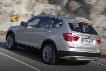 BMW X3 xDrive20d Executive – fotka 3