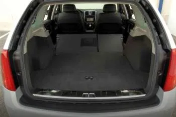 Cadillac BLS Wagon 1.9D 180hp Elegance – fotka 4