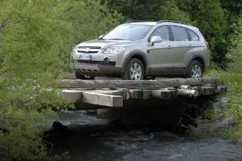 Chevrolet Captiva 2.4 Style – fotka 8