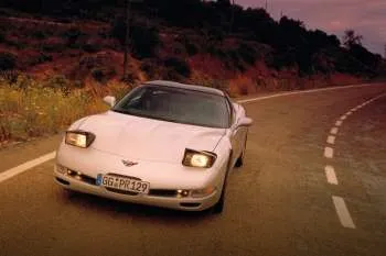 Chevrolet Corvette Coupe (1997 – 2004) – fotka 5