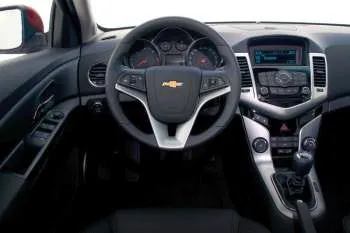 Chevrolet Cruze (2011 – 2014) – fotka 3