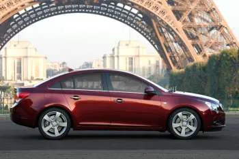 Chevrolet Cruze (2009 – 2014) – fotka 10