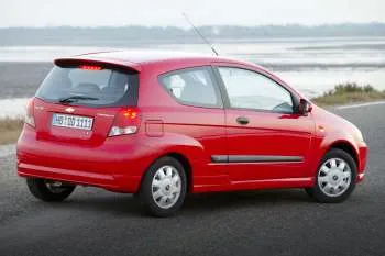 Chevrolet Kalos trojdverový hatchback (2005 – 2008) – fotka 9
