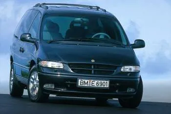 Chrysler Grand Voyager (1996 – 2001) – fotka 3