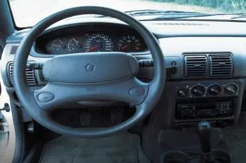 Chrysler Neon (1994 – 1999) – fotka 4