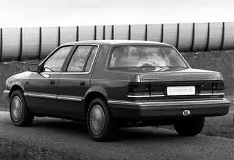 Chrysler Saratoga (1989 – 1995) – fotka 2
