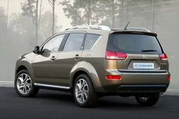 Citroën C-Crosser (2007 – 2012) – fotka 12
