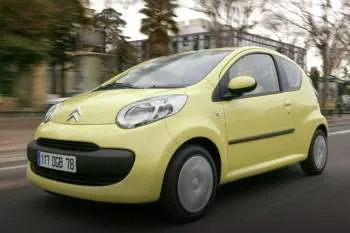 Citroën C1 1.0i Ambiance trojdverový hatchback – fotka 8